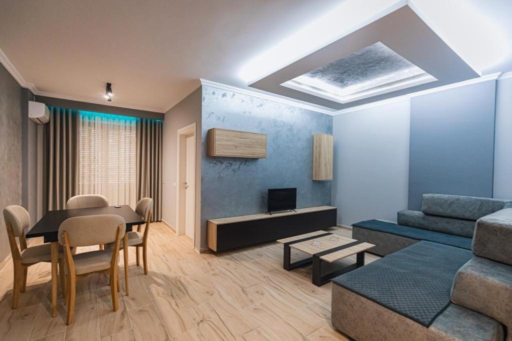 Holiday Apartment Vlorë Buitenkant foto