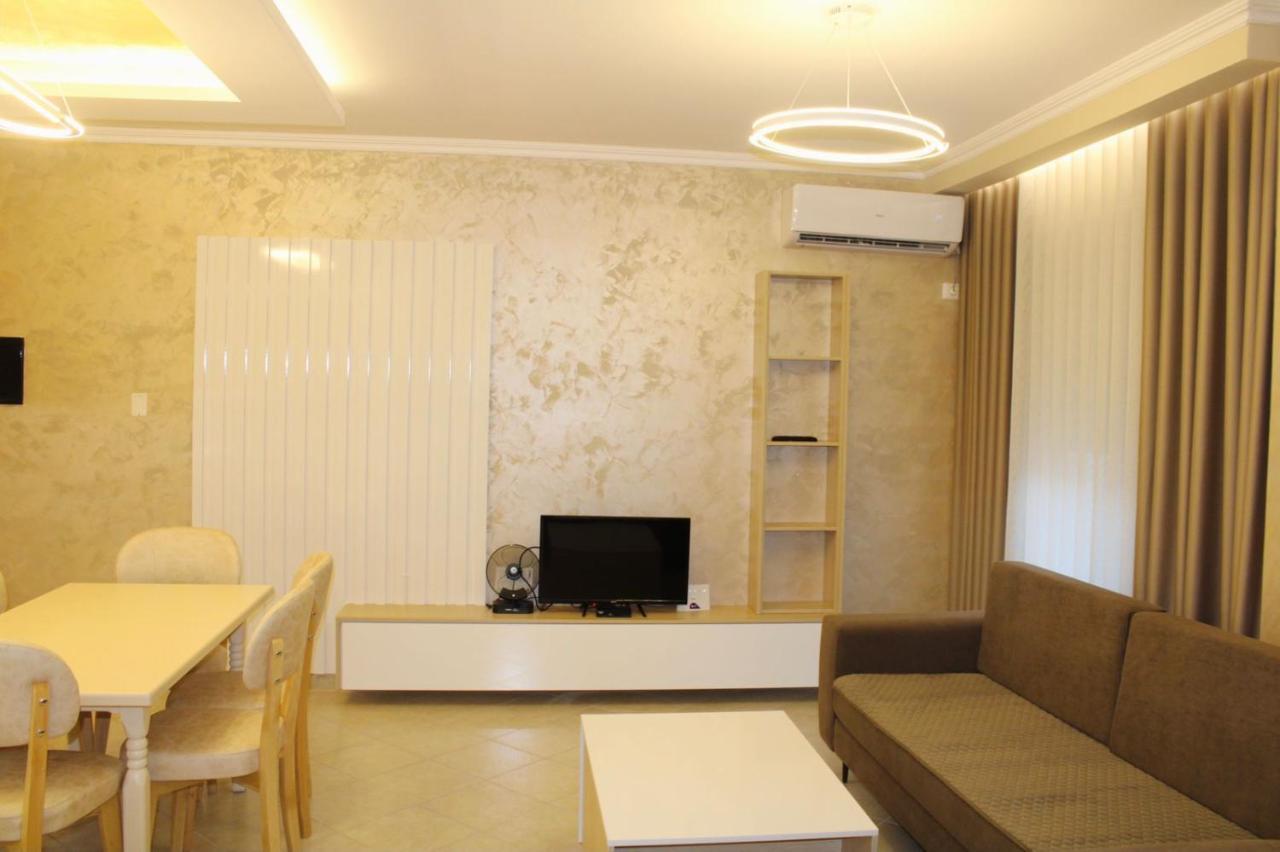 Holiday Apartment Vlorë Buitenkant foto