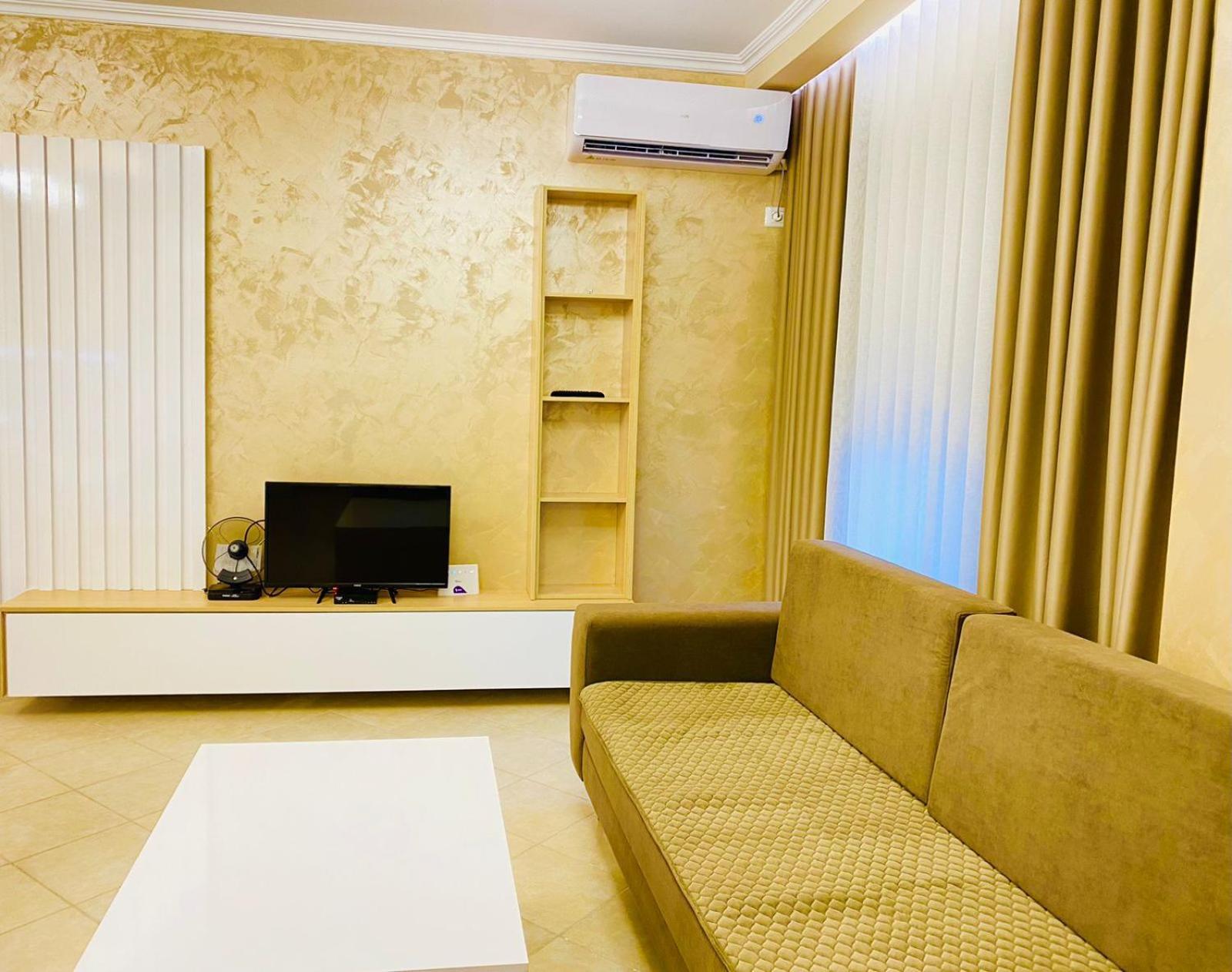 Holiday Apartment Vlorë Buitenkant foto