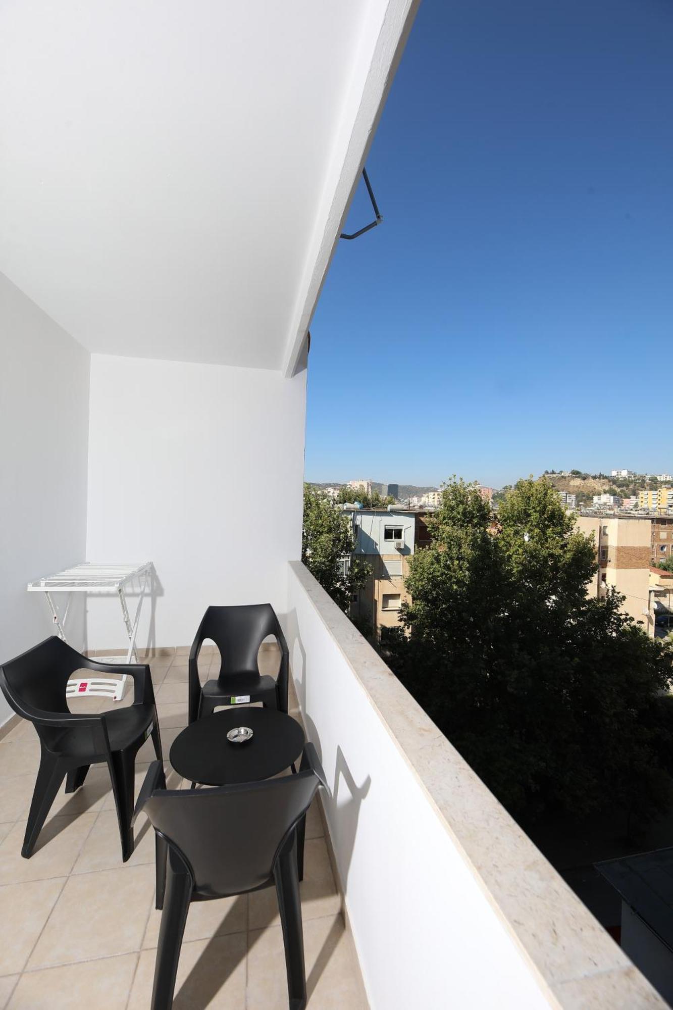 Holiday Apartment Vlorë Buitenkant foto