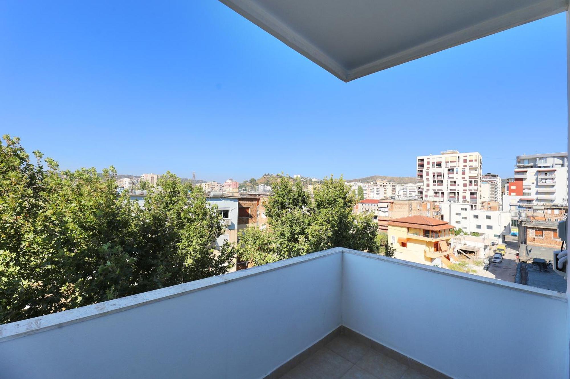 Holiday Apartment Vlorë Buitenkant foto